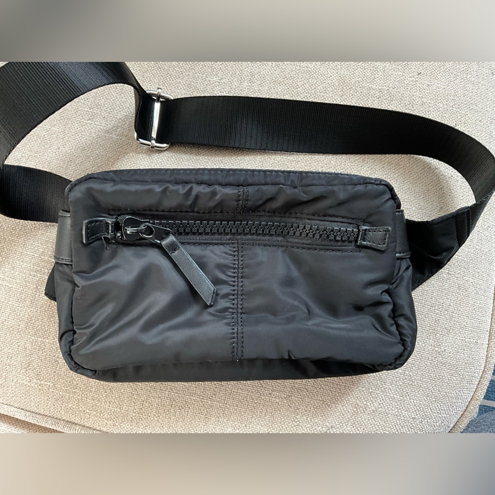 Topshop Belt Bag in Black